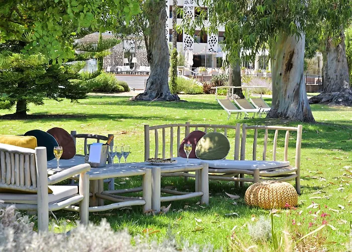 Hotel Restaurant San Lucianu